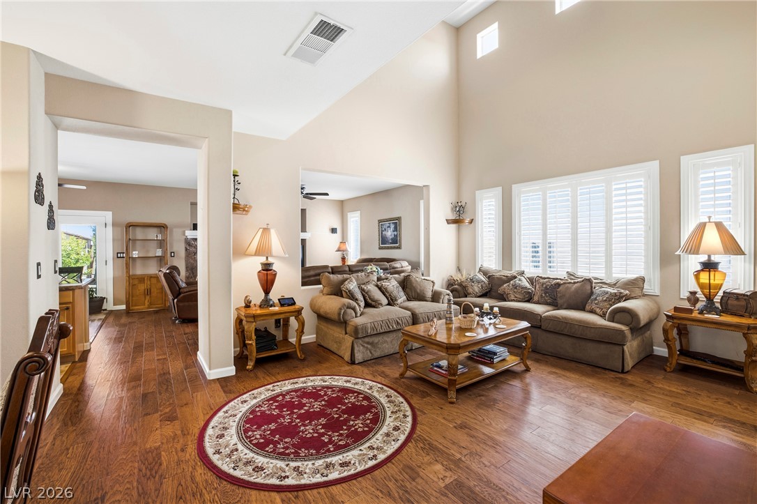 4556 Yellow Harbor Street Las Vegas NV 89129