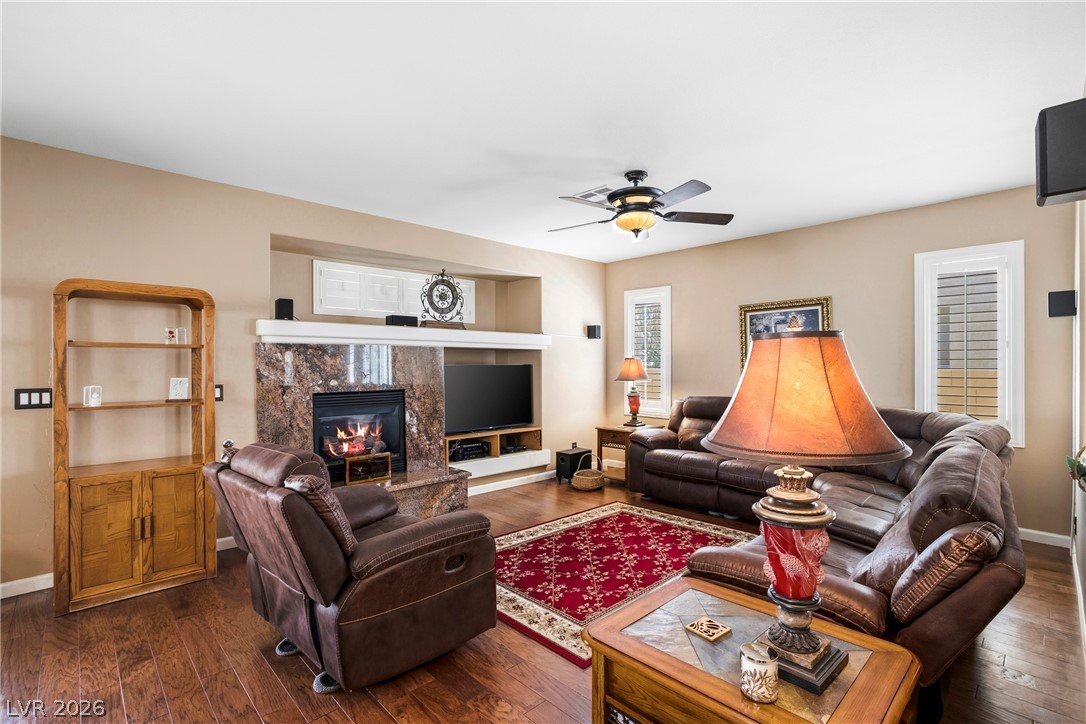 4556 Yellow Harbor Street Las Vegas NV 89129