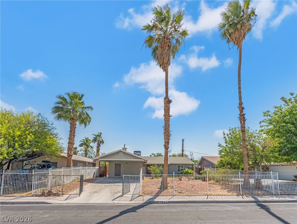 1809 Cherry Lane Las Vegas NV 89104
