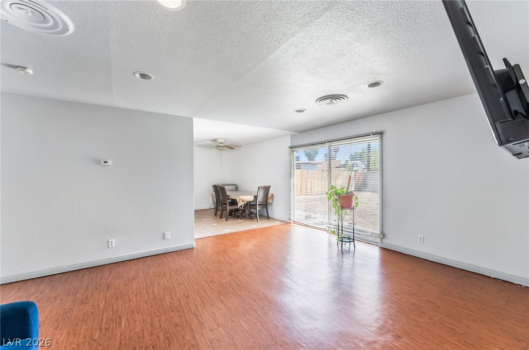 1809 Cherry Lane Las Vegas NV 89104