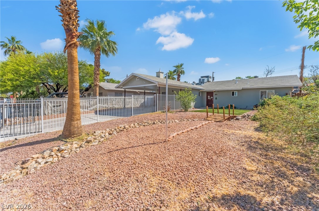 1809 Cherry Lane Las Vegas NV 89104