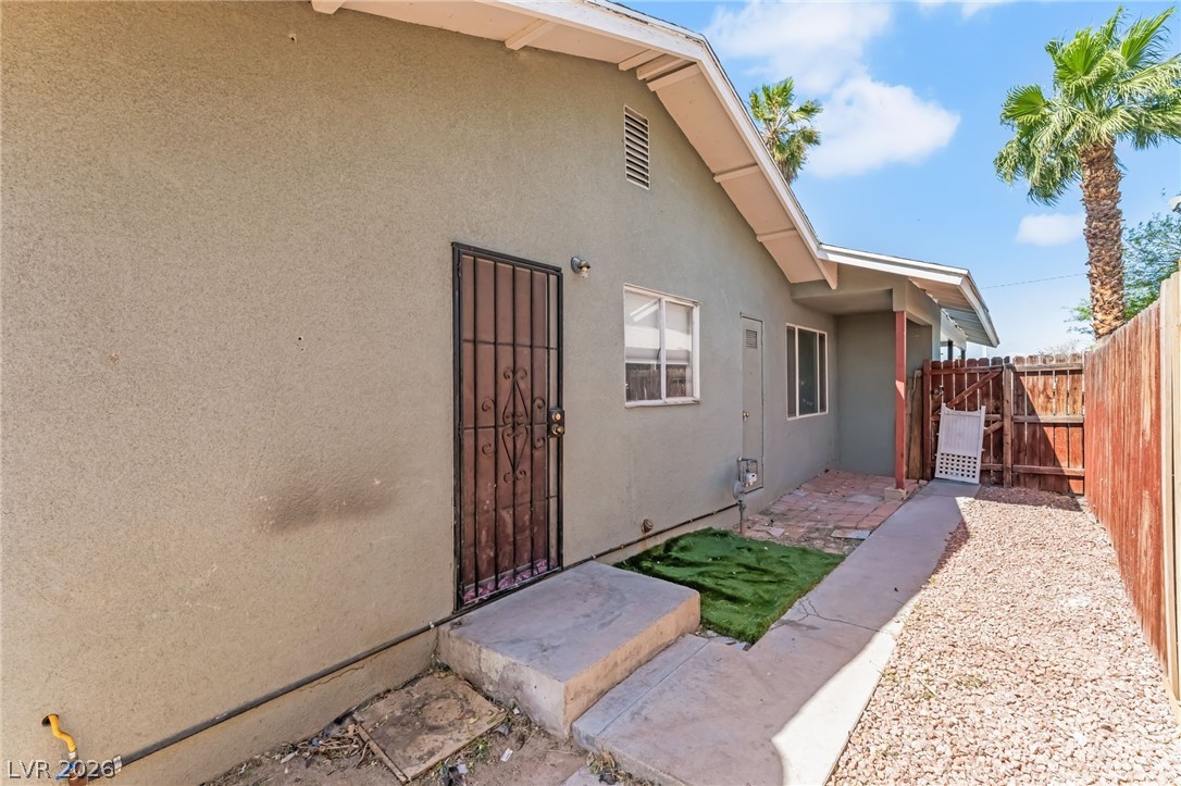 1809 Cherry Lane Las Vegas NV 89104