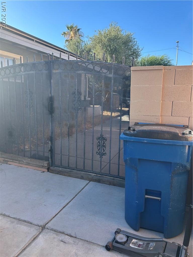 1928 Sweeney Avenue Las Vegas NV 89104