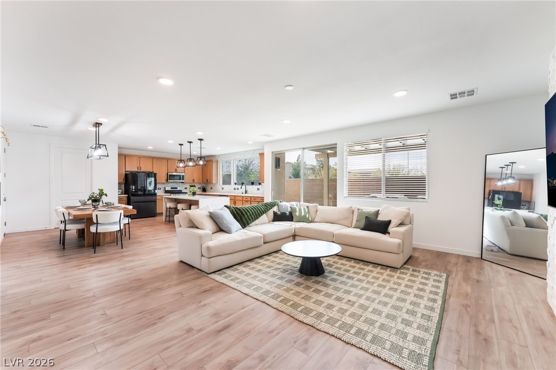 1305 Crimson Sunbird Avenue North Las Vegas NV 89084