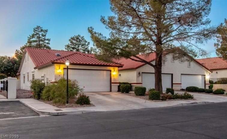 2635 Magic Moon Lane Las Vegas NV 89146