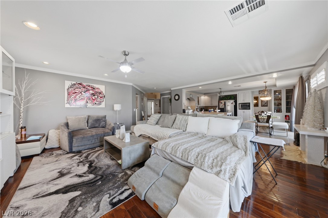 7936 Avalon Mist Street Las Vegas NV 89139