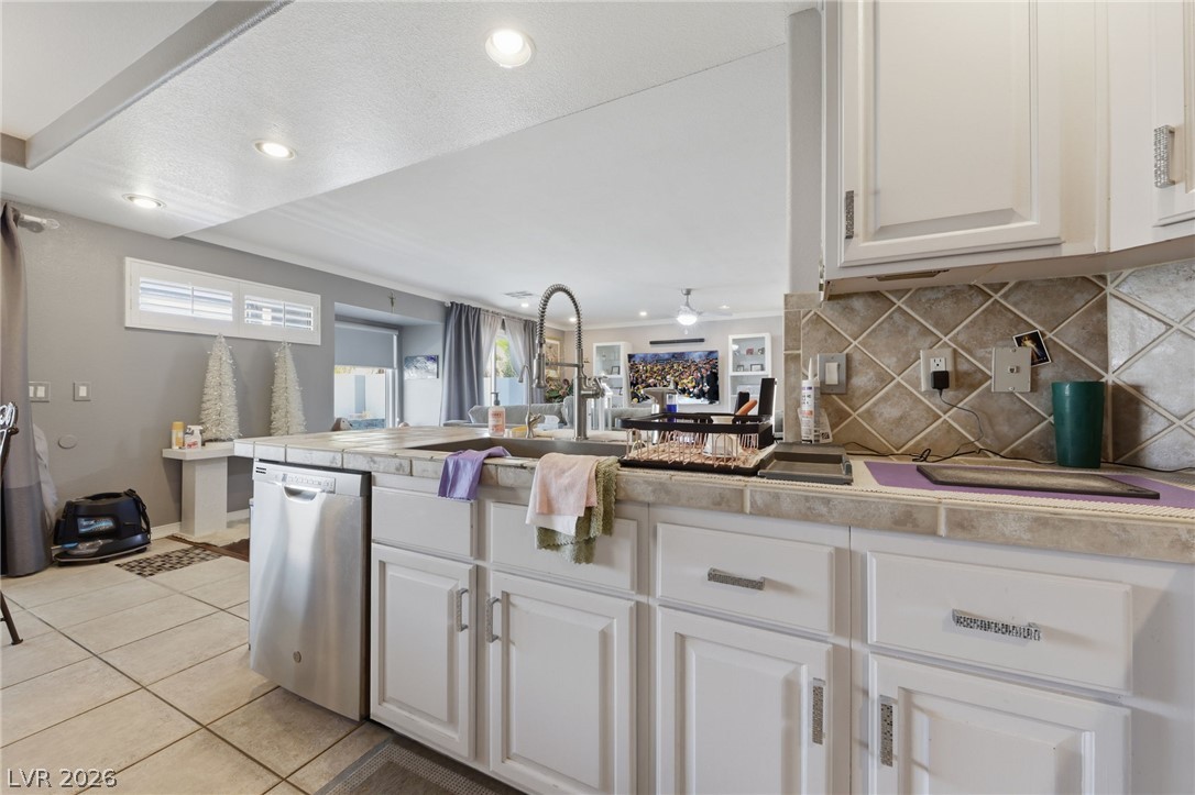 7936 Avalon Mist Street Las Vegas NV 89139