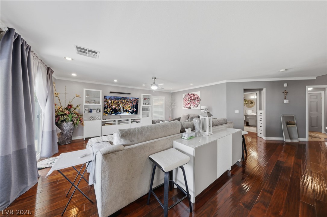 7936 Avalon Mist Street Las Vegas NV 89139