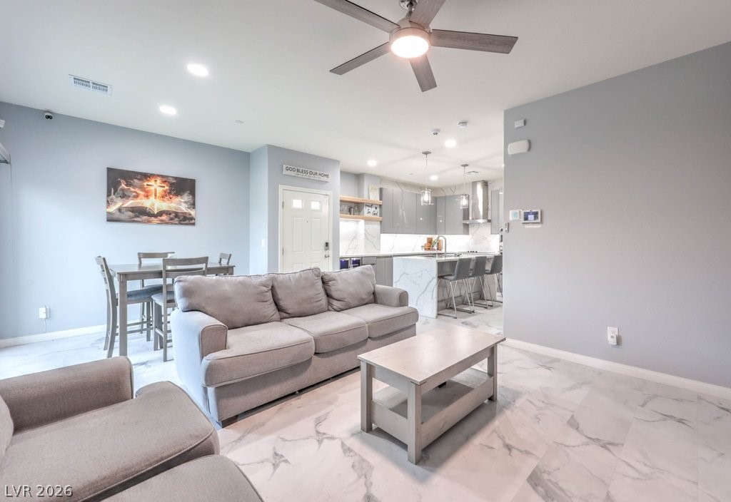 528 Thistleberry Avenue Henderson NV 89044