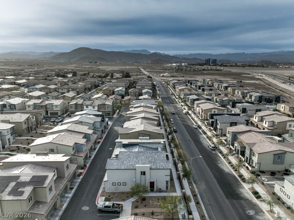 528 Thistleberry Avenue Henderson NV 89044