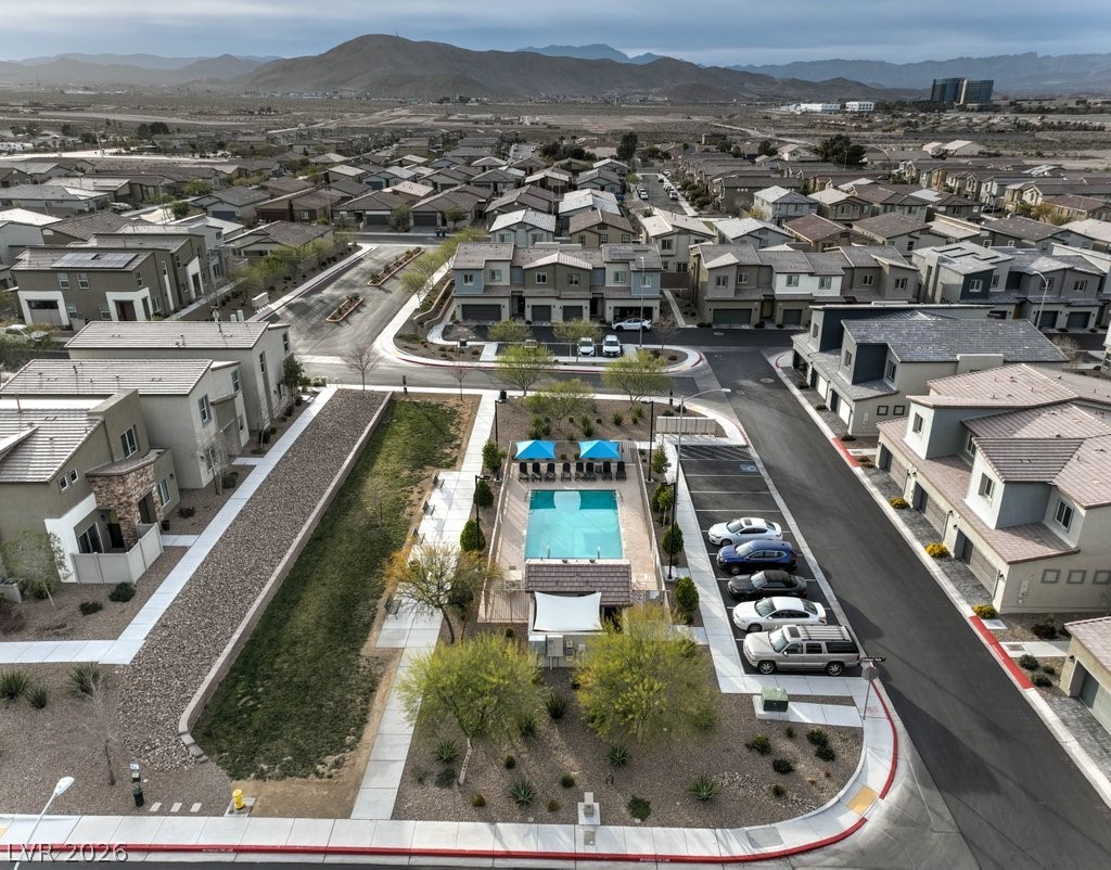 528 Thistleberry Avenue Henderson NV 89044