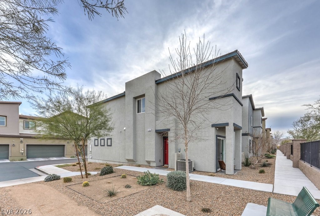 528 Thistleberry Avenue Henderson NV 89044