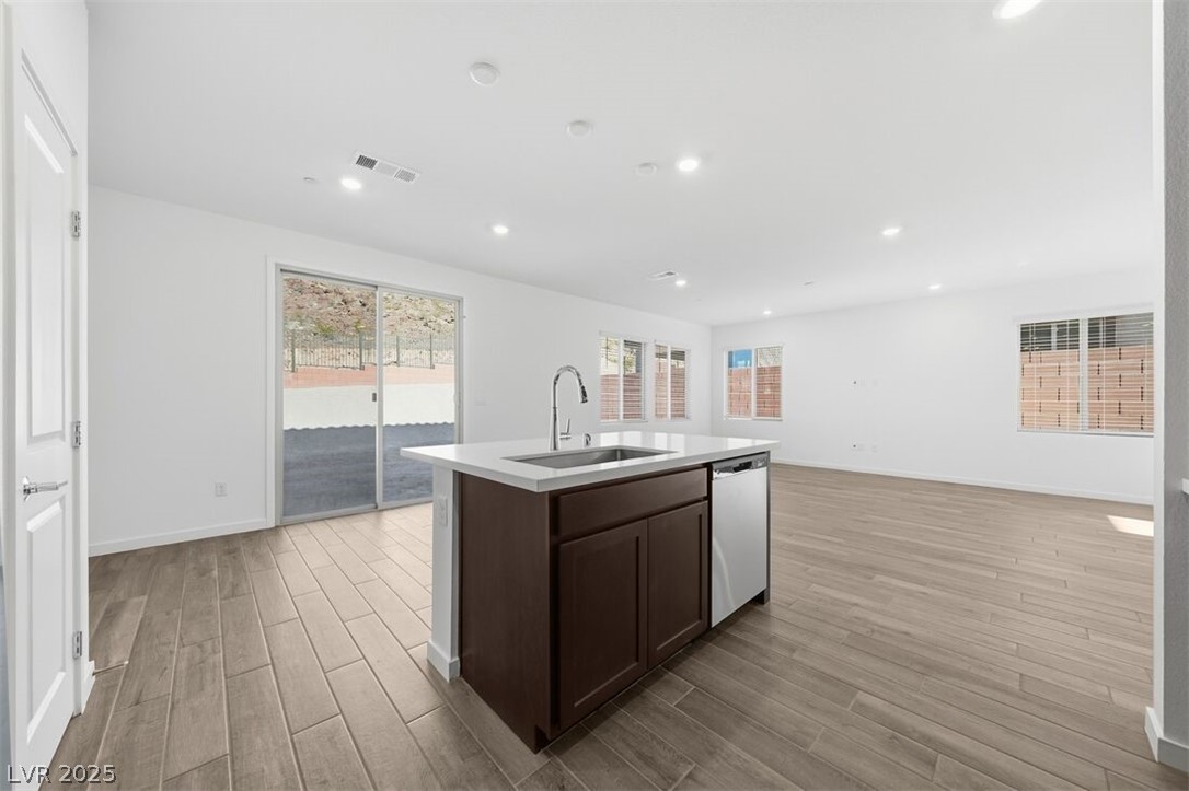 50 Via Montoro Henderson NV 89011