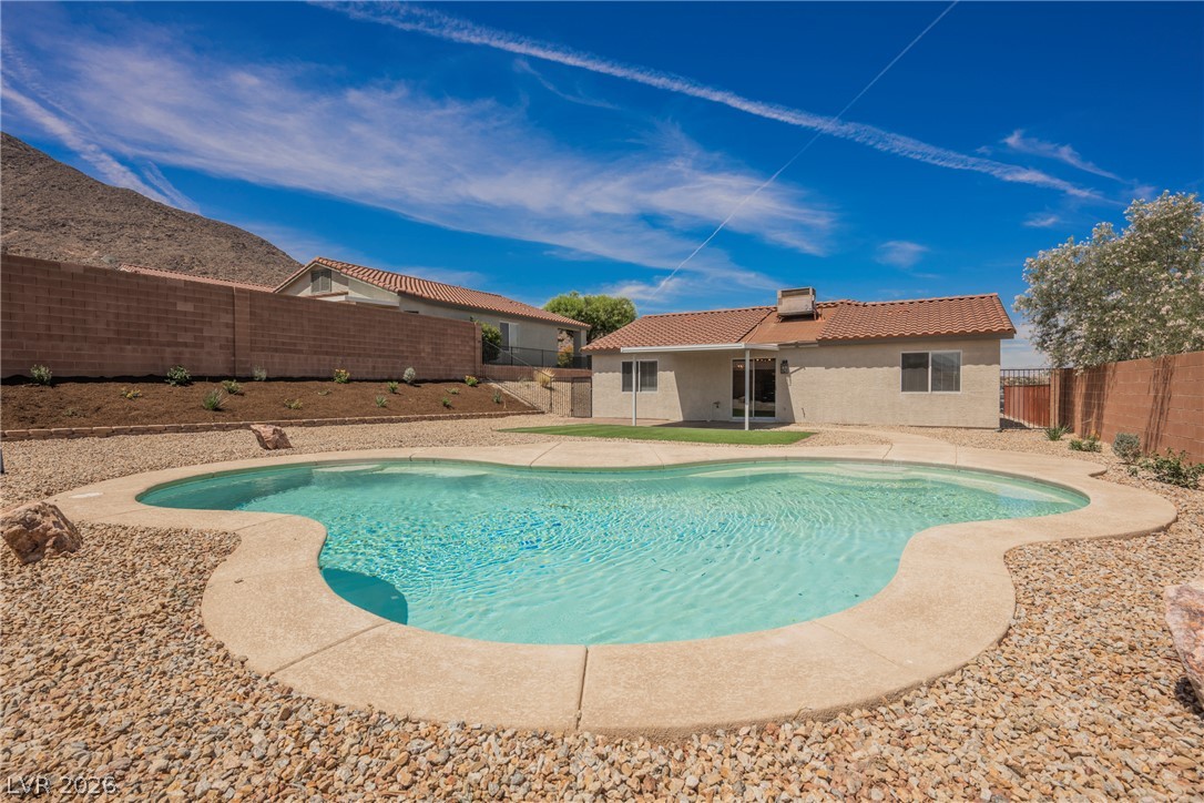 112 Iridescent Street Henderson NV 89012