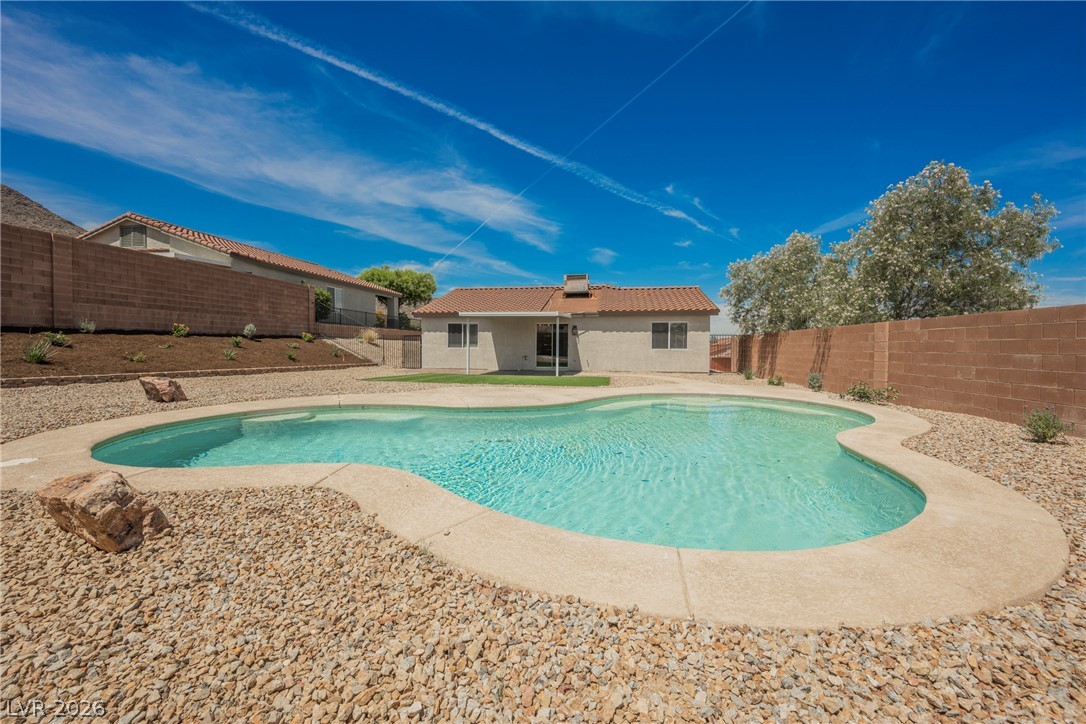 112 Iridescent Street Henderson NV 89012