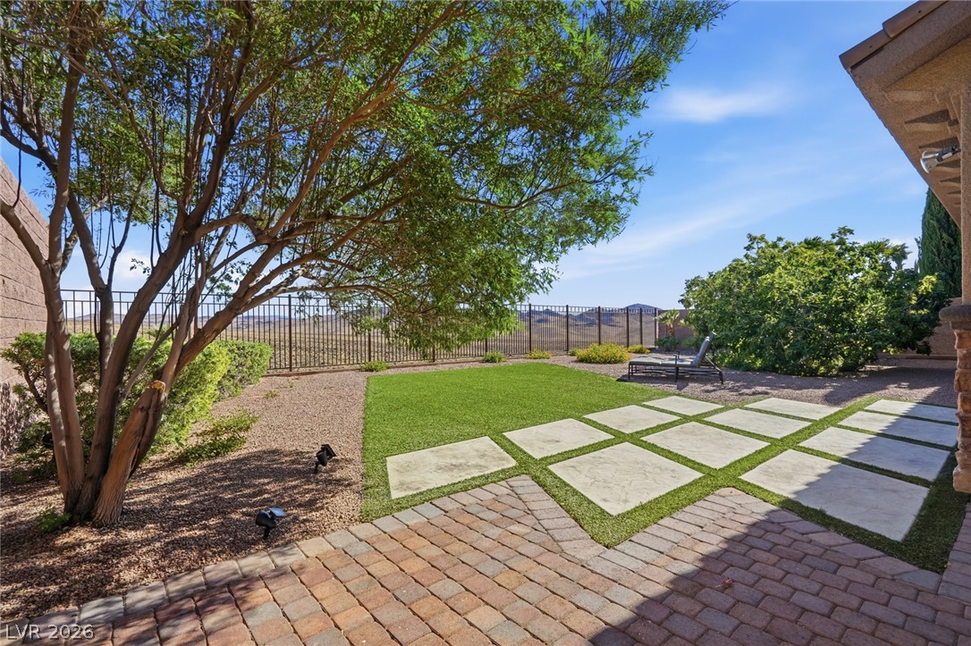 2397 Luberon Drive Henderson NV 89044