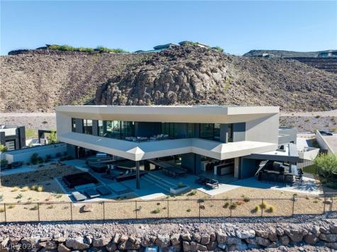21 Rockstream Drive Henderson NV 89012