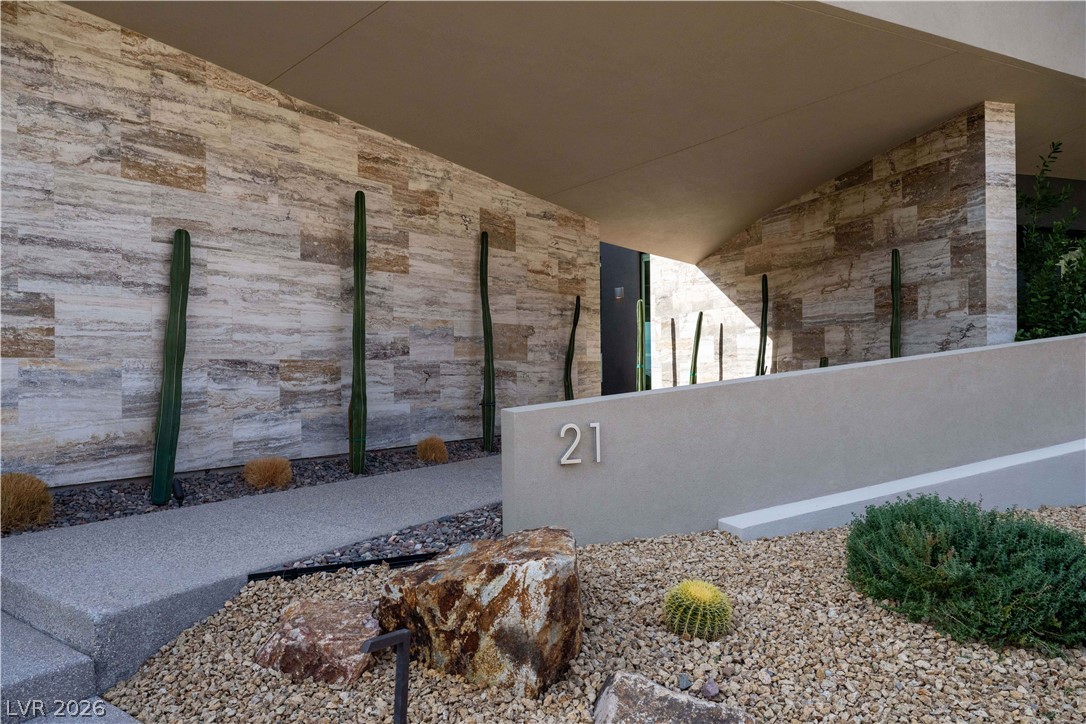 21 Rockstream Drive Henderson NV 89012