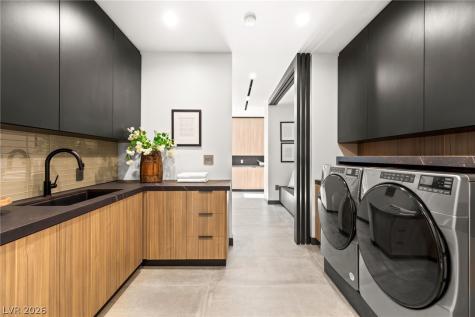 21 Rockstream Drive Henderson NV 89012