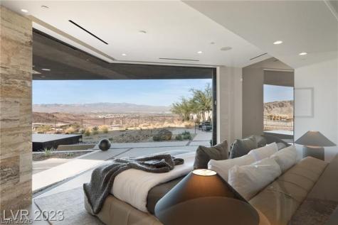 21 Rockstream Drive Henderson NV 89012