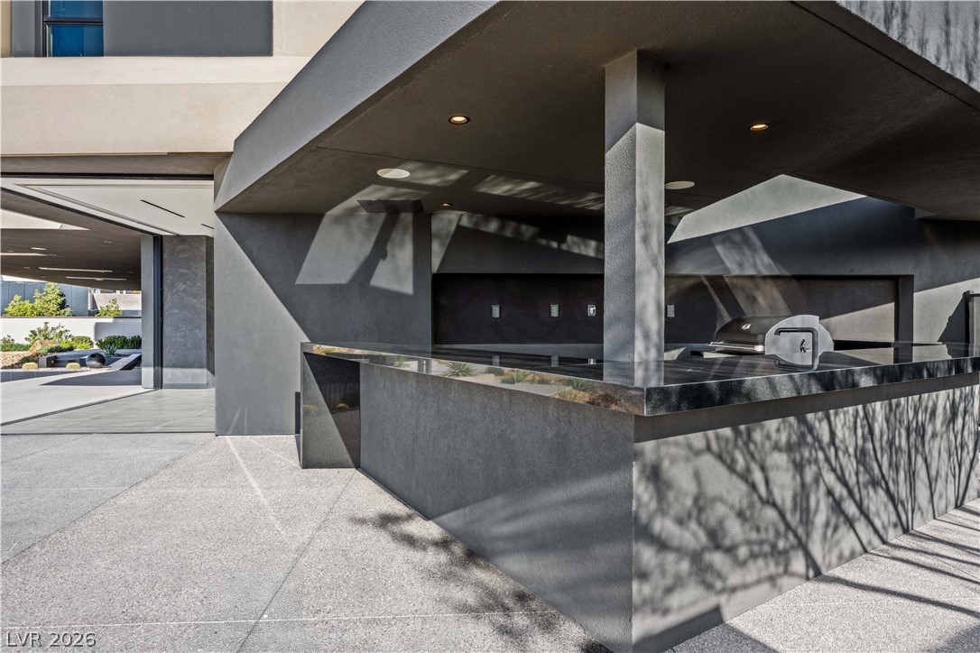 21 Rockstream Drive Henderson NV 89012