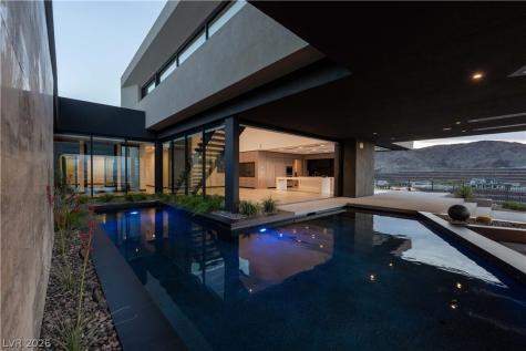 21 Rockstream Drive Henderson NV 89012