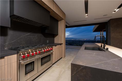 21 Rockstream Drive Henderson NV 89012