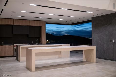 21 Rockstream Drive Henderson NV 89012