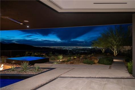 21 Rockstream Drive Henderson NV 89012