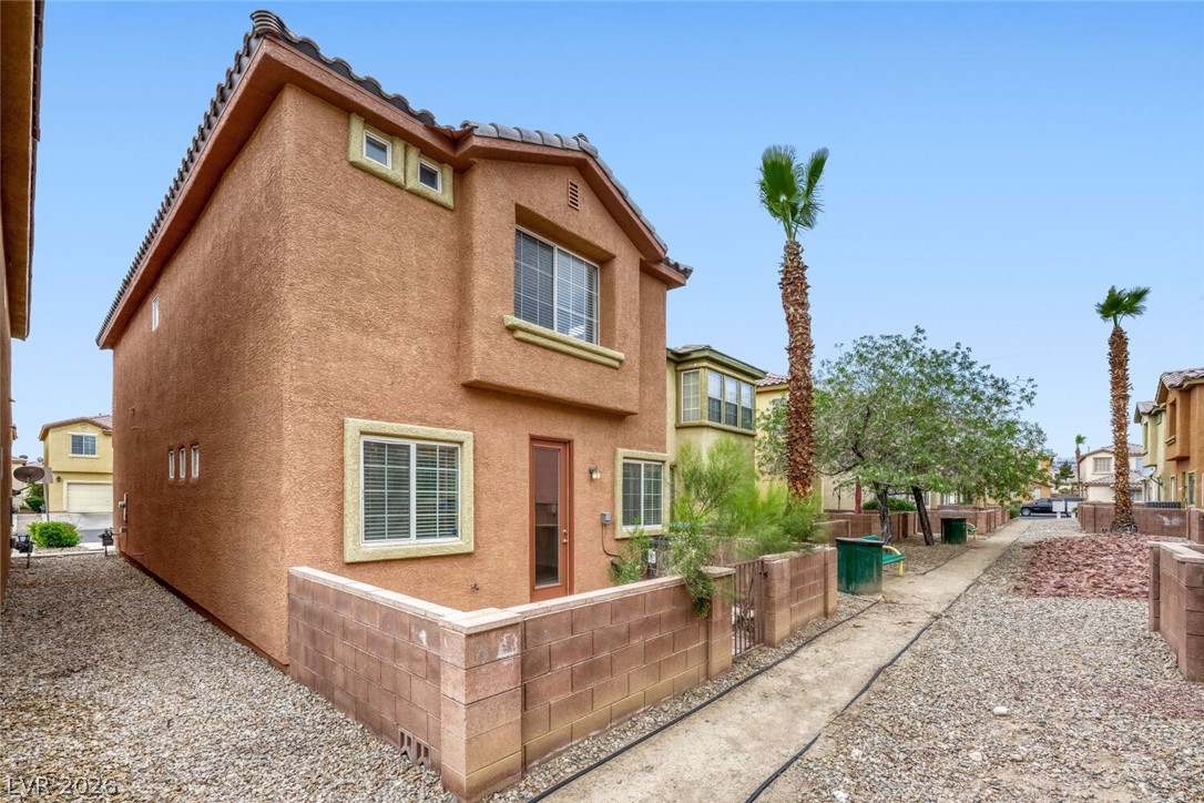 8160 Herring Avenue Las Vegas NV 89147