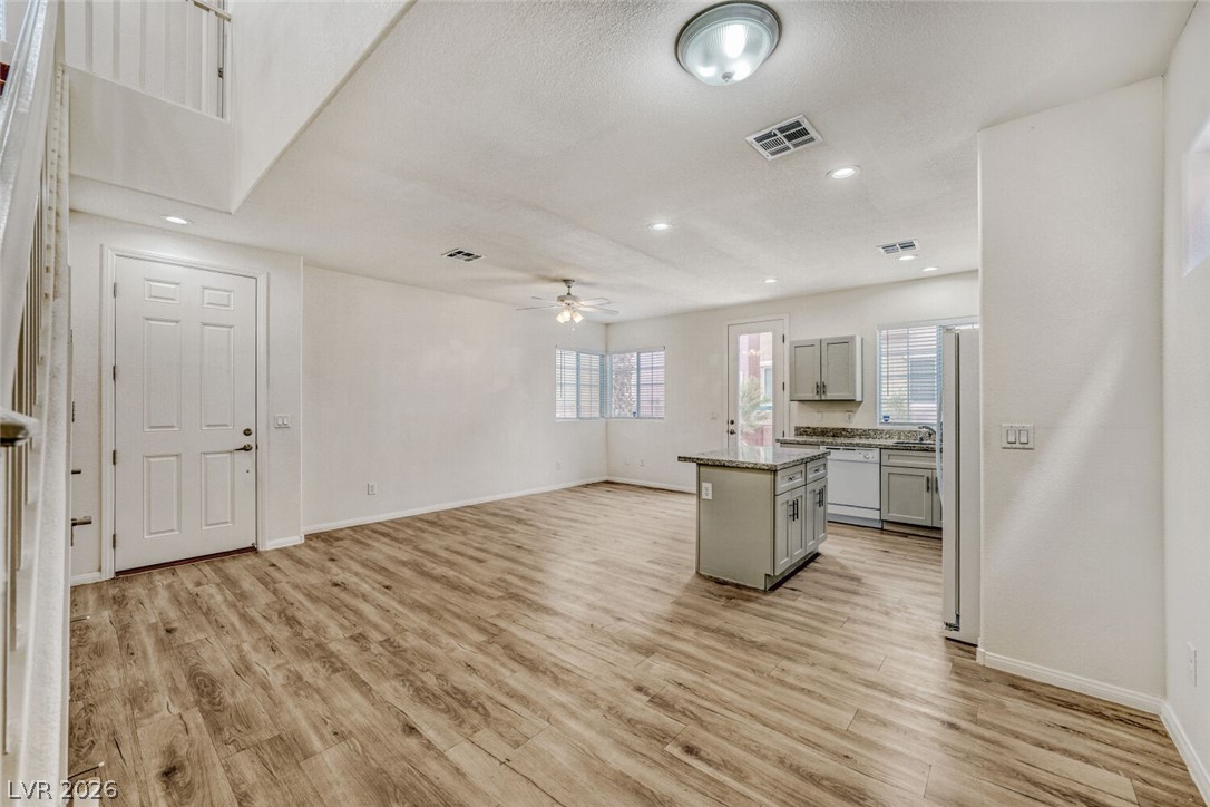 8160 Herring Avenue Las Vegas NV 89147