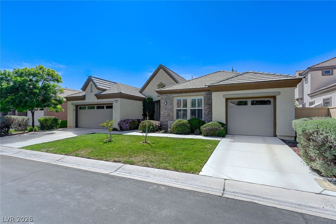 317 Onyx Crest Street Las Vegas NV 89145