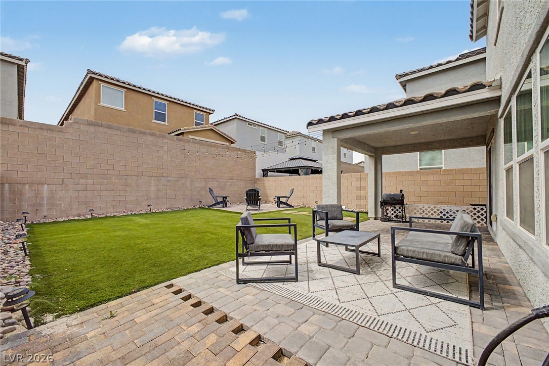 9963 Ravenswood Peak Avenue Las Vegas NV 89178