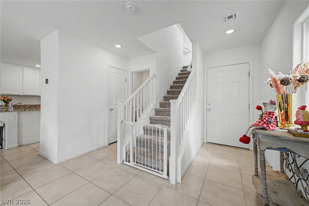 9963 Ravenswood Peak Avenue Las Vegas NV 89178