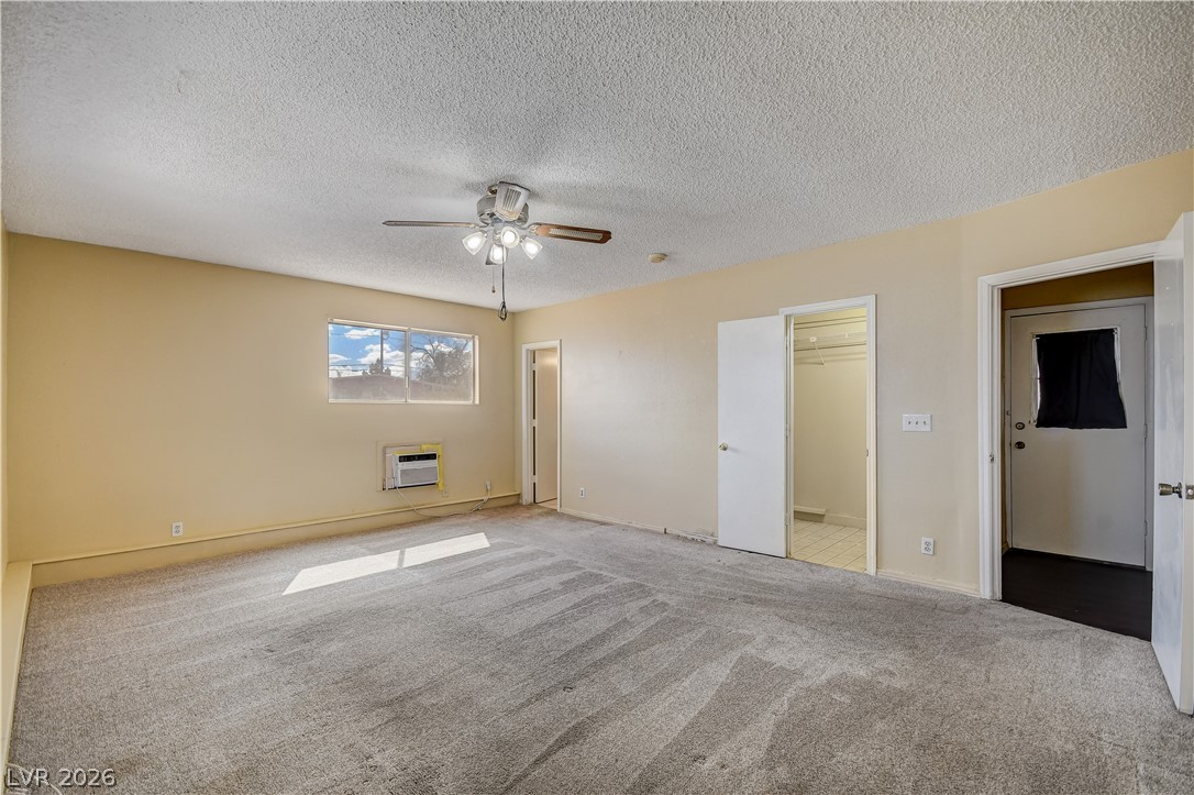 6220 Shawnee Avenue Las Vegas NV 89107