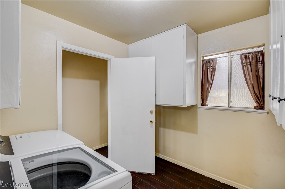 6220 Shawnee Avenue Las Vegas NV 89107