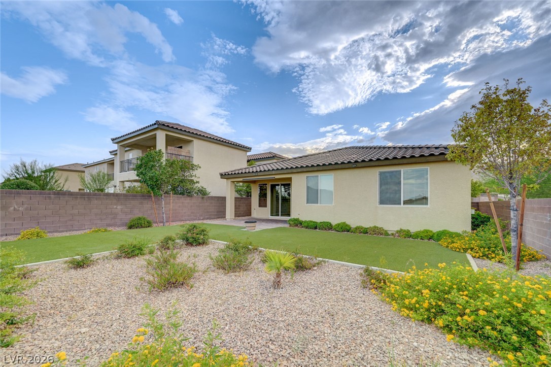 4654 Plum Button Street Las Vegas NV 89129