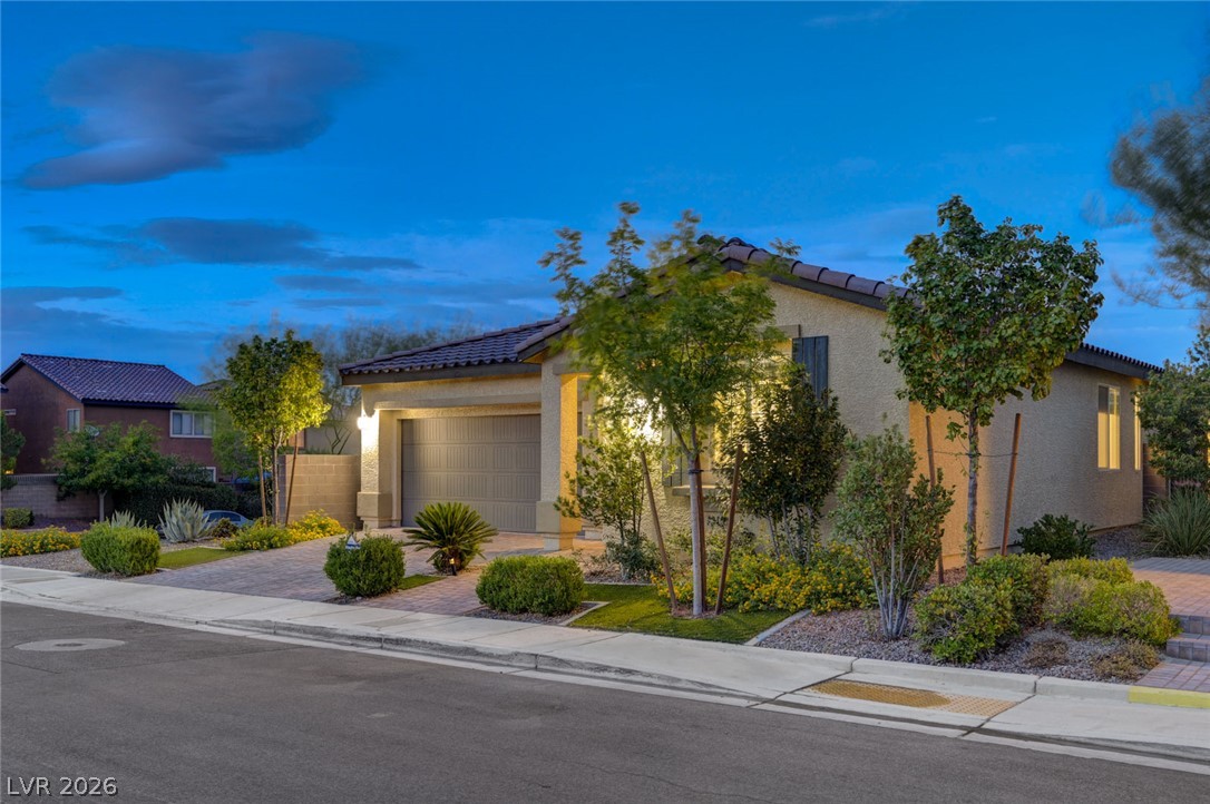 4654 Plum Button Street Las Vegas NV 89129