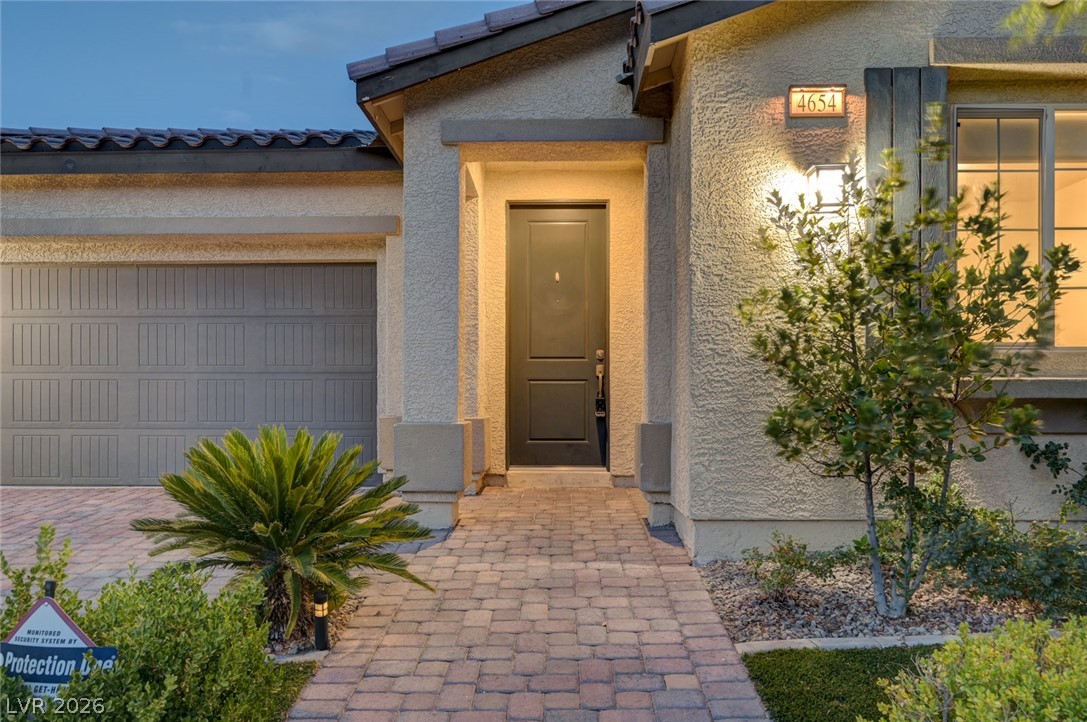 4654 Plum Button Street Las Vegas NV 89129
