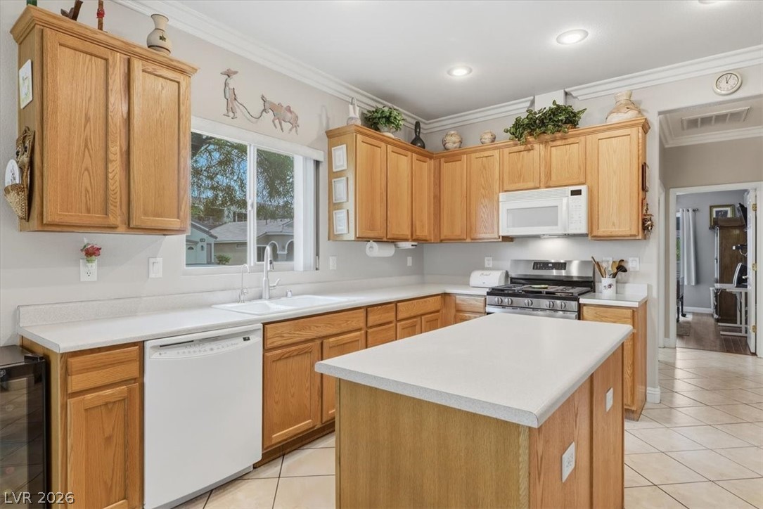 1813 Eagle Village Avenue Henderson NV 89012