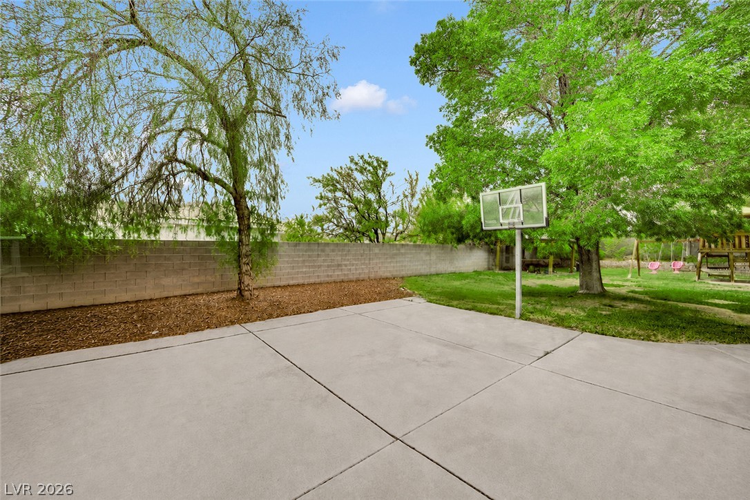 5685 North Adavan Court Las Vegas NV 89149