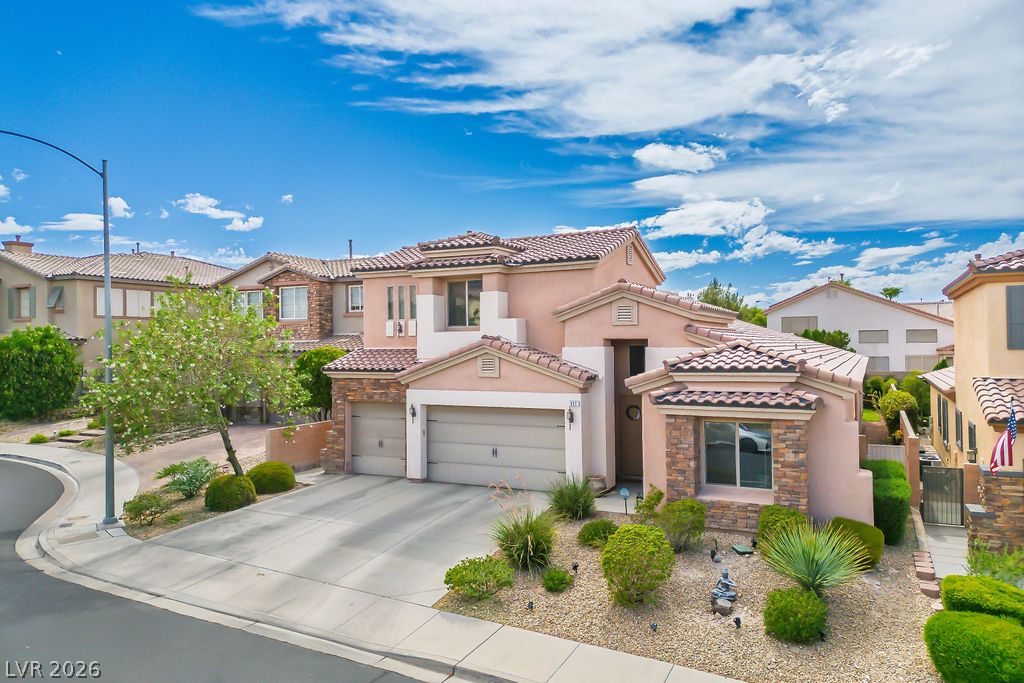 317 Goldstar Street Henderson NV 89012