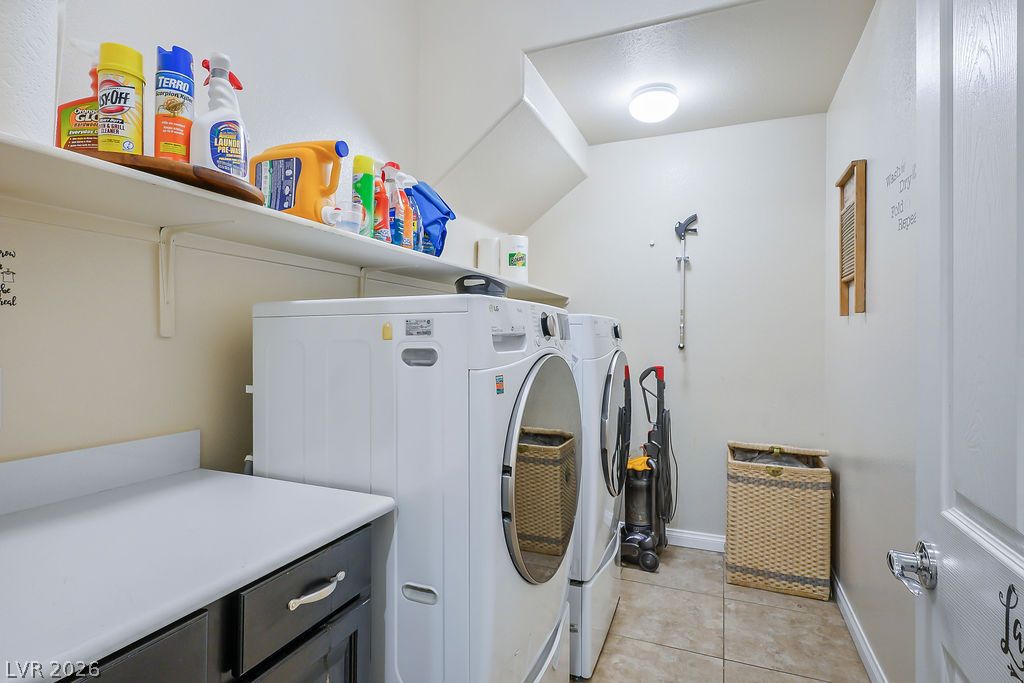 317 Goldstar Street Henderson NV 89012