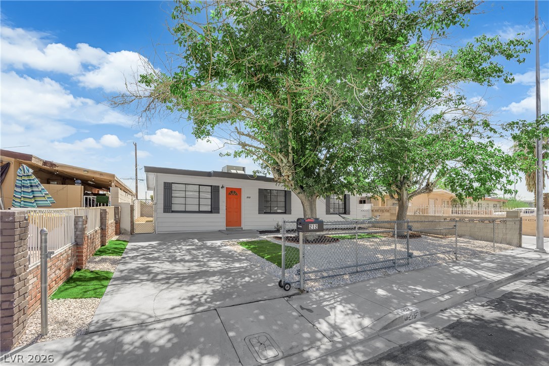 212 North Minnesota Street Las Vegas NV 89107