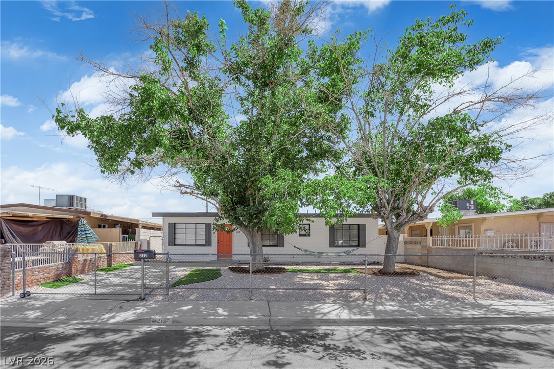 212 North Minnesota Street Las Vegas NV 89107