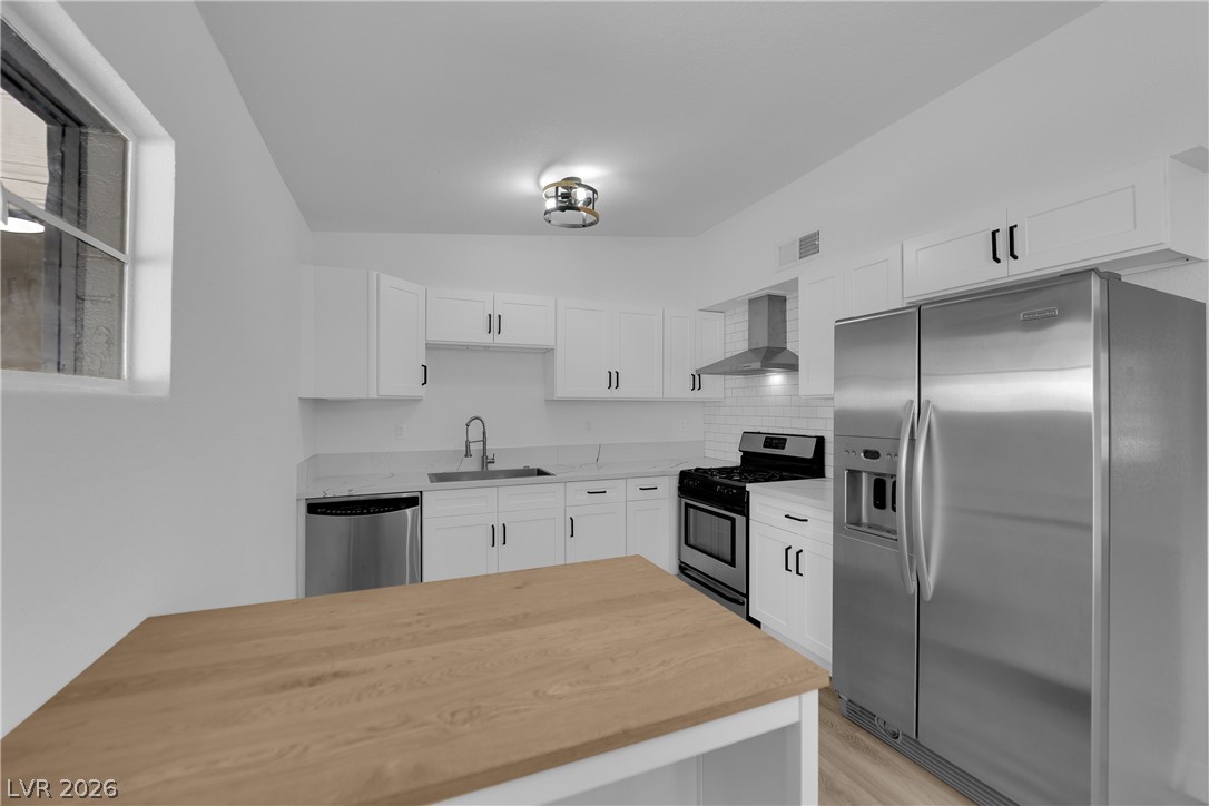 212 North Minnesota Street Las Vegas NV 89107