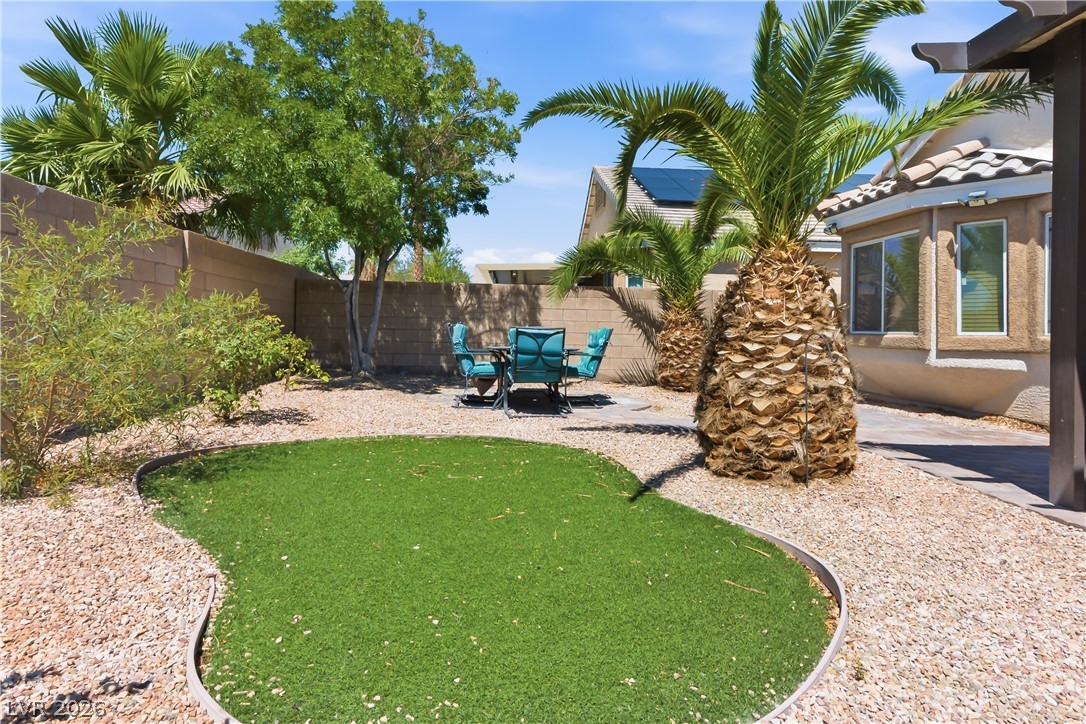 117 Elks Peak Avenue North Las Vegas NV 89084