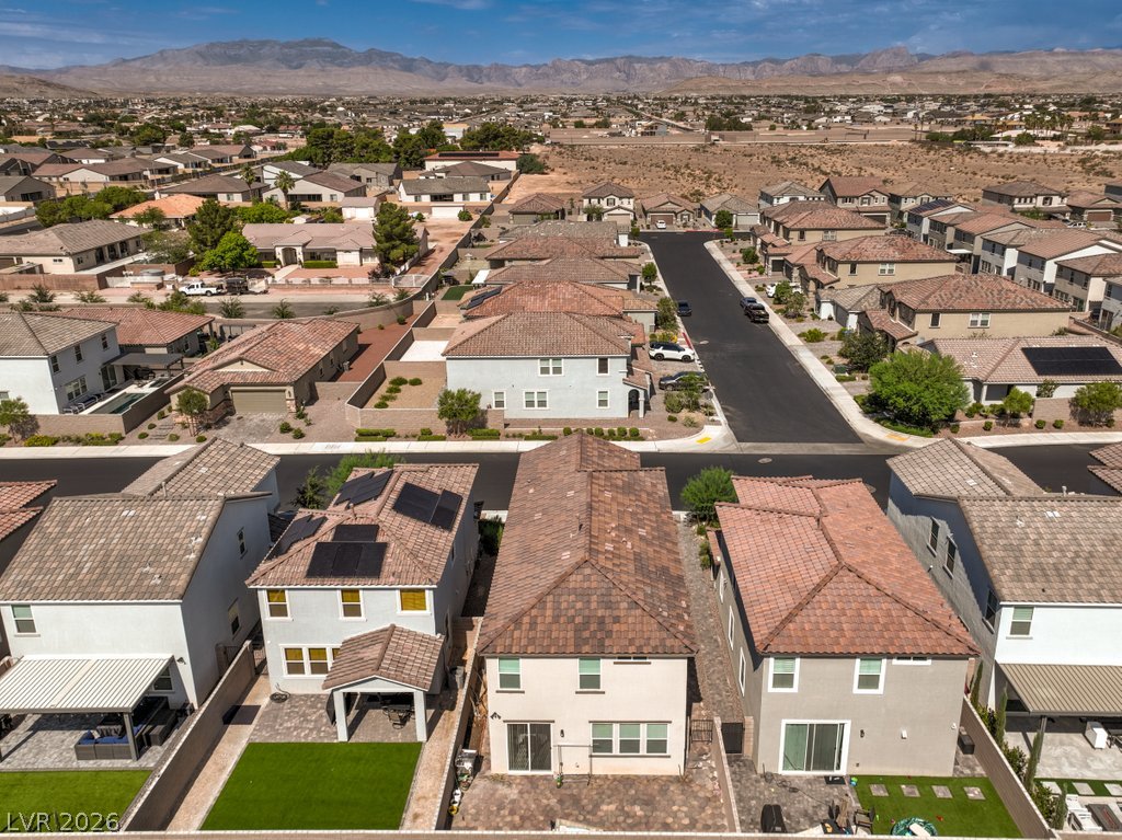 8748 Crestwood Hills Street Las Vegas NV 89113