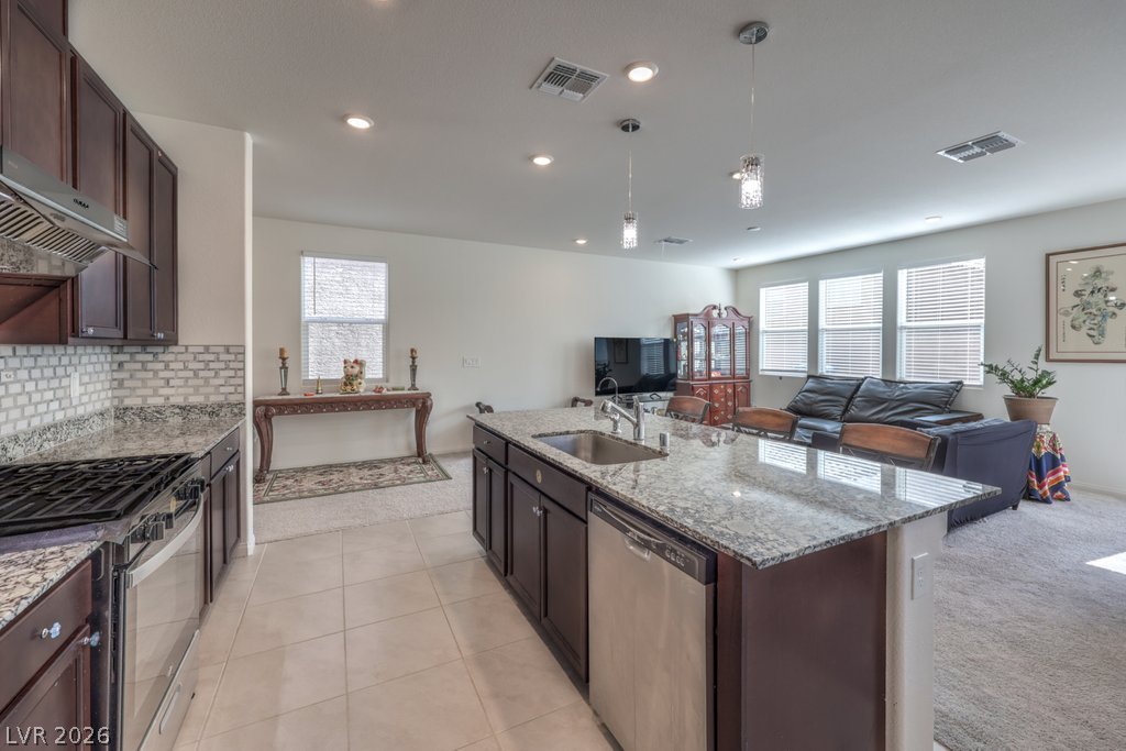 8748 Crestwood Hills Street Las Vegas NV 89113