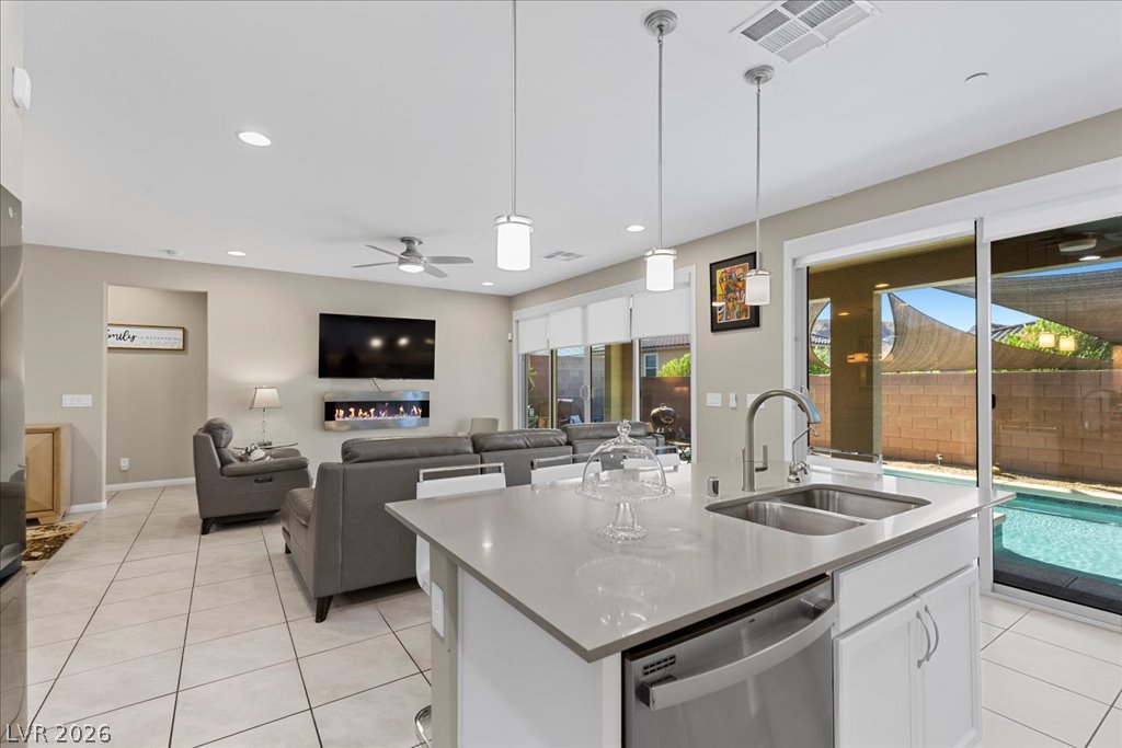 40 Flora Sagio Avenue Henderson NV 89011